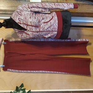 Crest Sport burgundy & white sport set sz M NWT